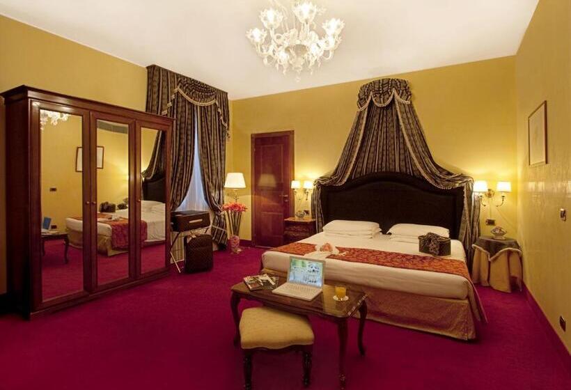 سوییت جونیور, Al Ponte Dei Sospiri