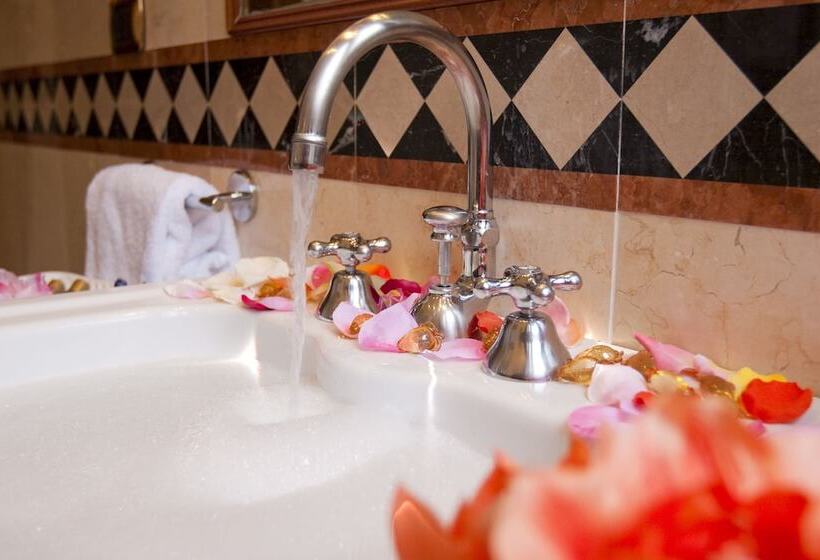 اتاق لوکس, Al Ponte Dei Sospiri