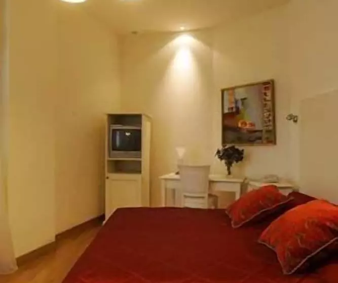 エコノミールーム, Art Hotel Athens