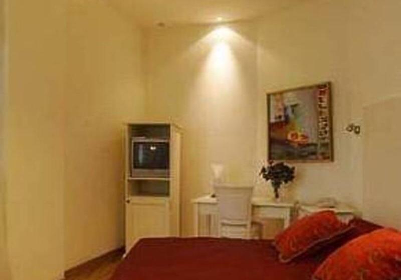 Номер Economy, Art Hotel Athens