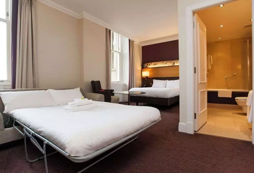 ファミリールーム, Doubletree By Hilton Dunblane Hydro