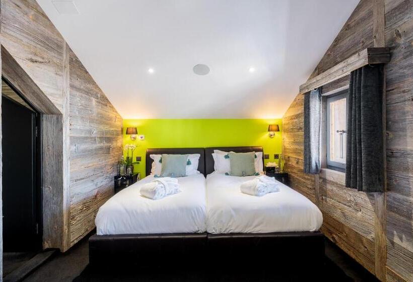 اتاق پنت هاوس, Farinet