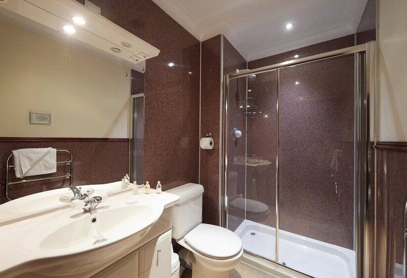 带观景的标准间, Loch Ness Clansman