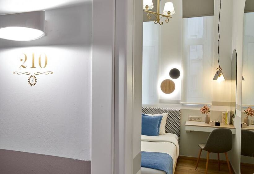 غرفة فردية داخلية, Luxembourg