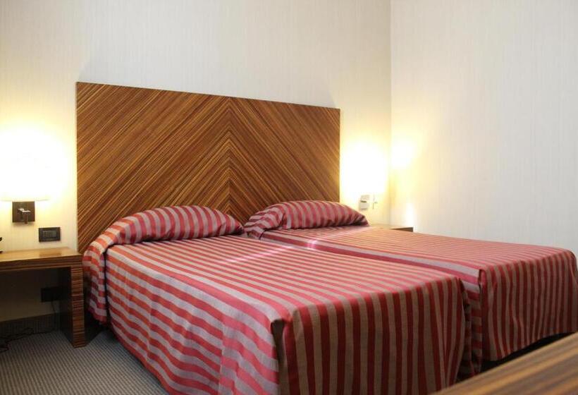اتاق استاندارد, Mh Hotel Piacenza Fiera