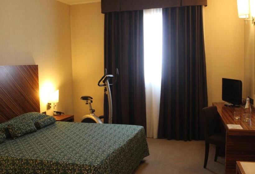 اتاق استاندارد در طبقه همکف, Mh Hotel Piacenza Fiera