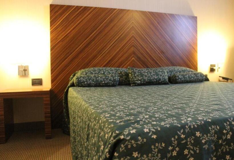 اتاق استاندارد در طبقه همکف, Mh Hotel Piacenza Fiera