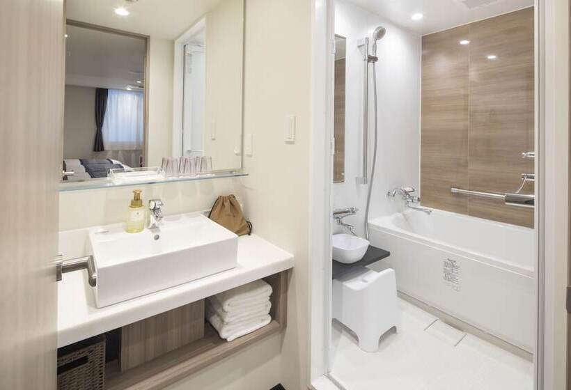 غرفة قياسية رباعية, Mystays Gotanda Station