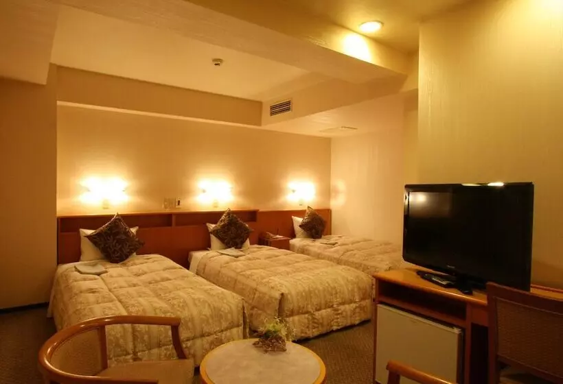 Standard Kolmen Hengen Huone, Pearl City Sendai