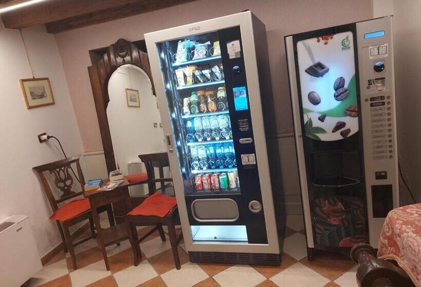 اتاق استاندارد, Residenza Hotel San Maurizio