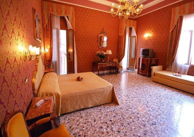 سوییت جونیور, Residenza Hotel San Maurizio