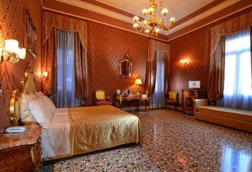 سوییت جونیور, Residenza Hotel San Maurizio