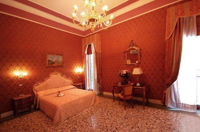 سوییت جونیور, Residenza Hotel San Maurizio