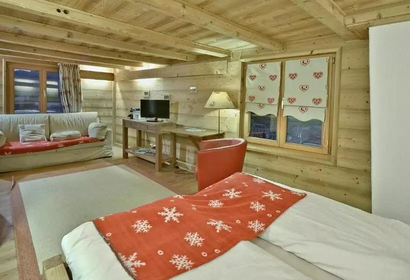 Superior Room, Restaurant Les Lilas