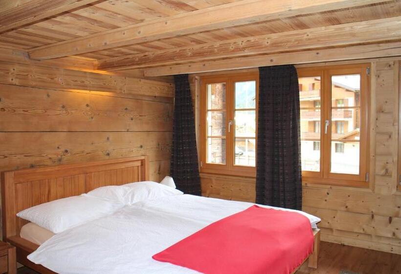 スタンダードルーム, Restaurant Les Lilas