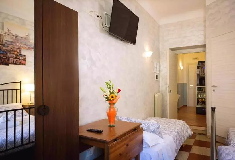 スタンダード４人部屋, Rossana House