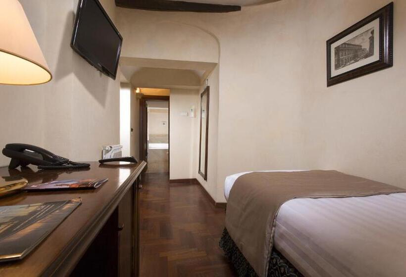 اتاق راحتی یک تخته, Teatro Pace