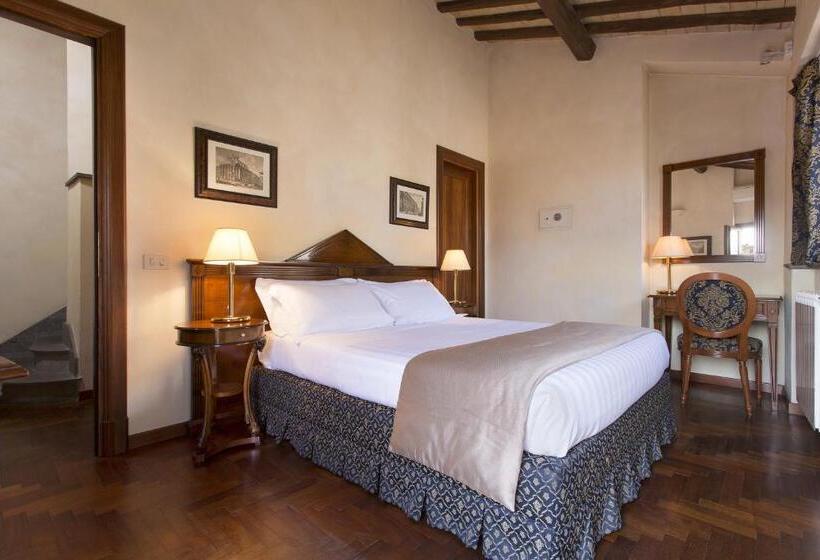 اتاق لوکس سه تخته, Teatro Pace