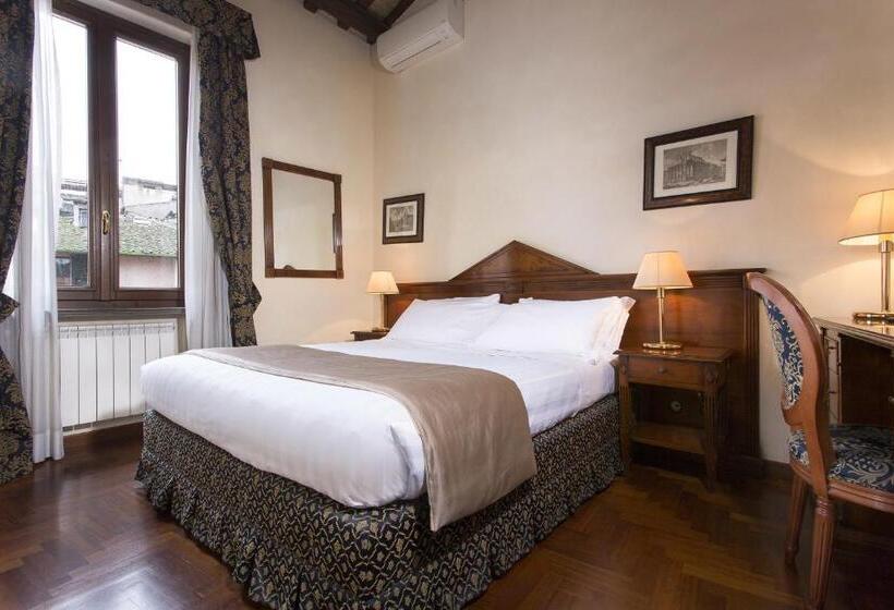 سوئیت جونیور با تراس, Teatro Pace