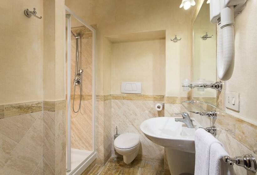 اتاق راحتی, Teatro Pace