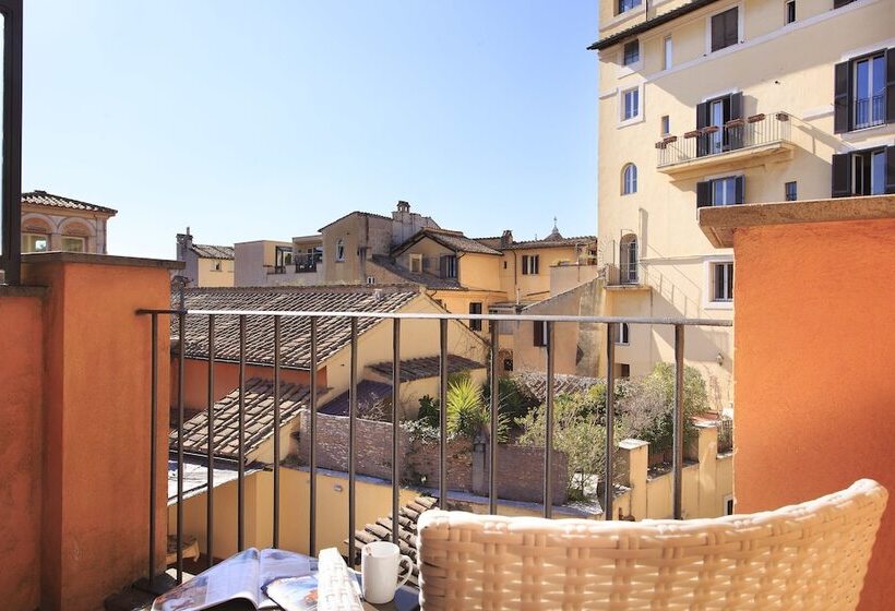 اتاق سوپریور یک تخته, Teatro Pace