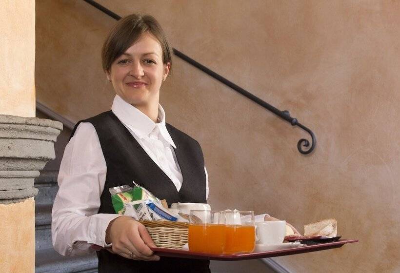 اتاق سوپریور یک تخته, Teatro Pace