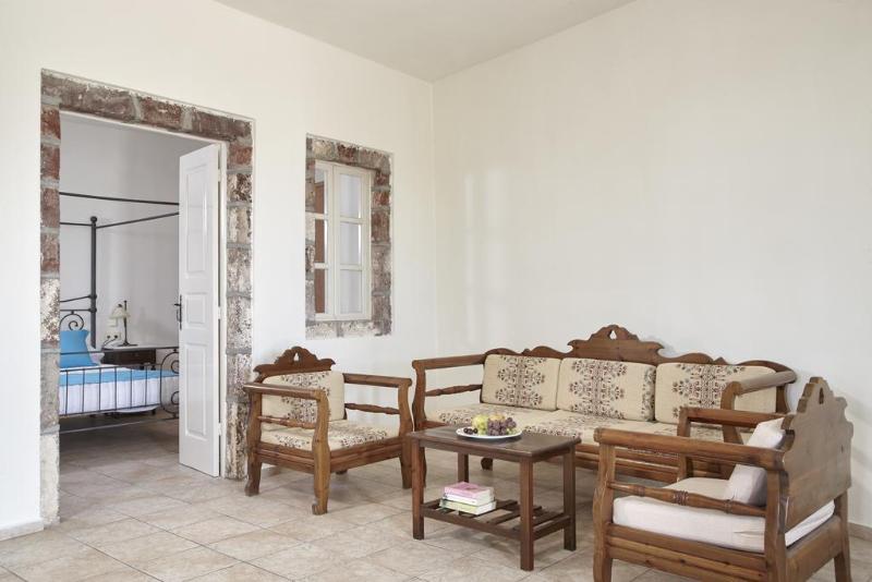 סוויטה, Terra Blue Santorini
