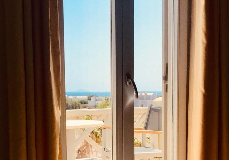 Номер Стандарт Боковой Вид на Море, Thera Mare