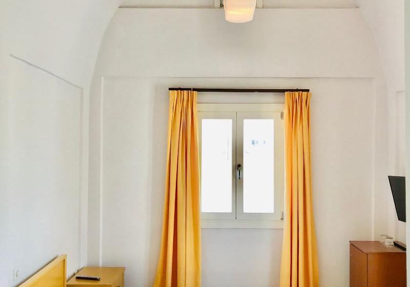 Номер Стандарт, Thera Mare