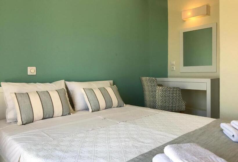 Номер Стандарт, Thera Mare