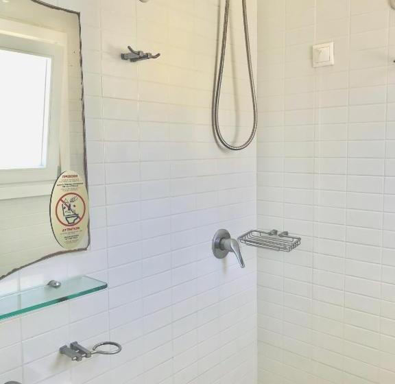 Номер Стандарт Боковой Вид на Море, Thera Mare