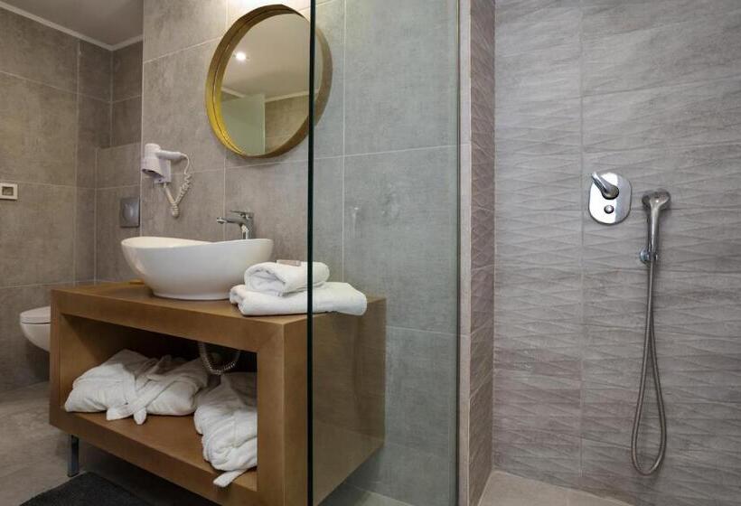 带露台的套间, Venus Hotel & Suites