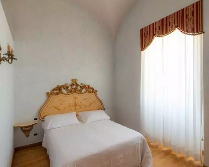 クラシックルーム, Villa Tuscolana