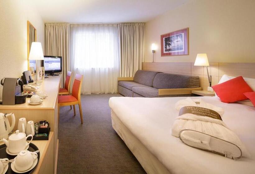 Номер Executive, Novotel Milton Keynes