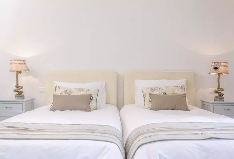 スタンダードルーム, Poseidon Of Paros Hotel & Spa
