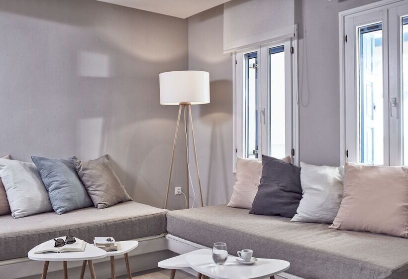 סוויטת סופריור נוף לים, Poseidon Of Paros Hotel & Spa