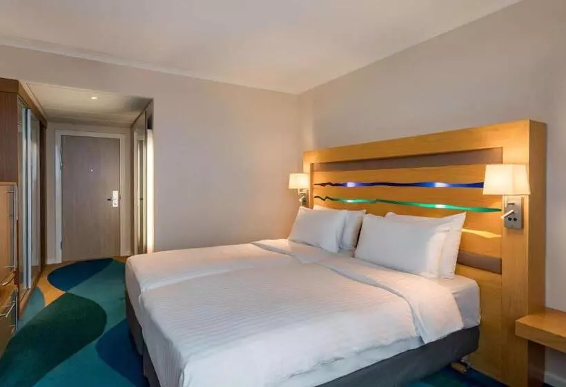 シングルデラックスルーム, Radisson Blu Hotel London Stansted Airport