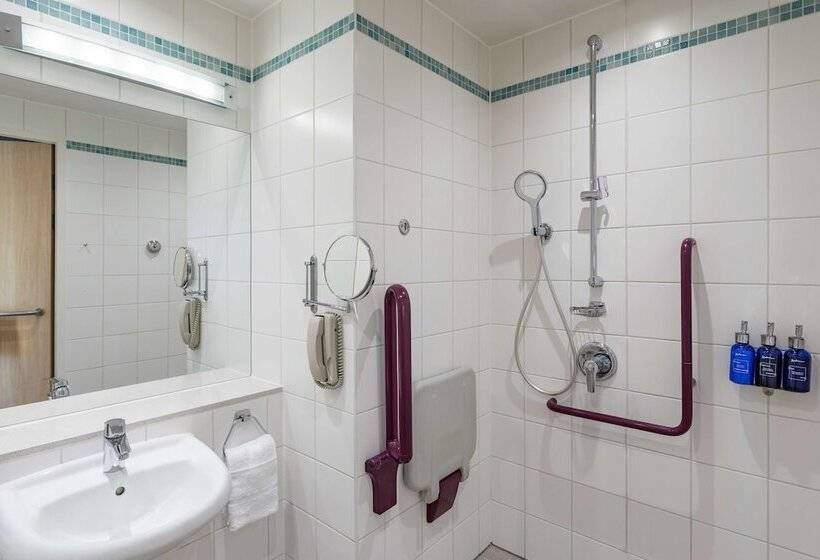 スタンダードルーム, Radisson Blu Hotel London Stansted Airport