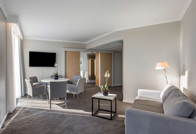 スイート, Radisson Blu Hotel London Stansted Airport