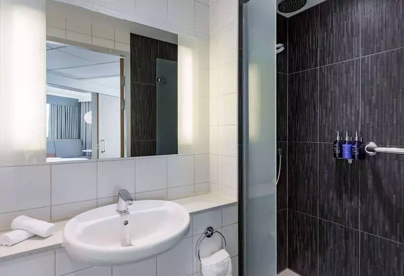 スイート, Radisson Blu Hotel London Stansted Airport