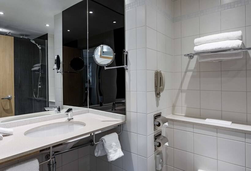 スイート, Radisson Blu Hotel London Stansted Airport