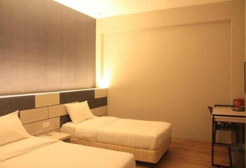 标准间, Merge Summit