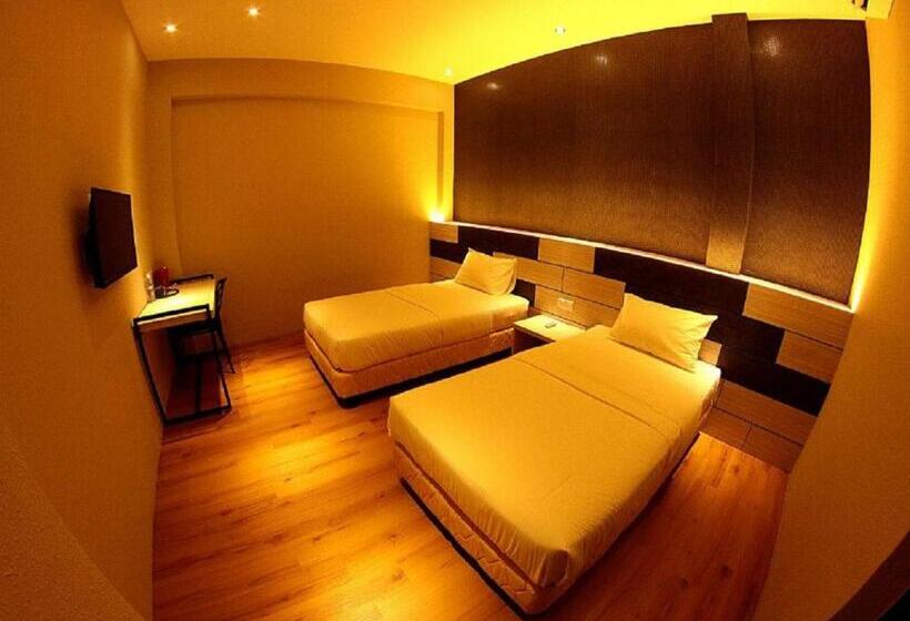 标准间, Merge Summit