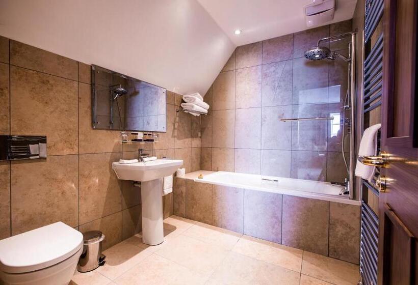 غرفة ديلوكس, Ballygally Castle