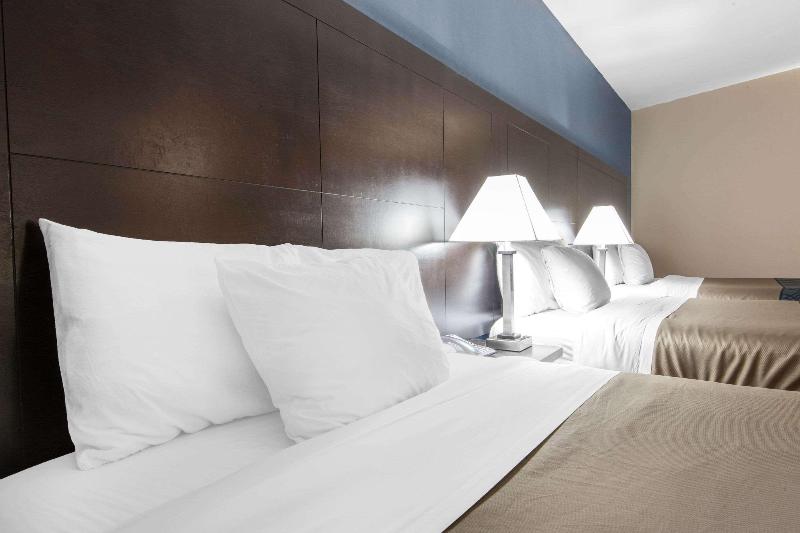 غرفة قياسية, Econo Lodge