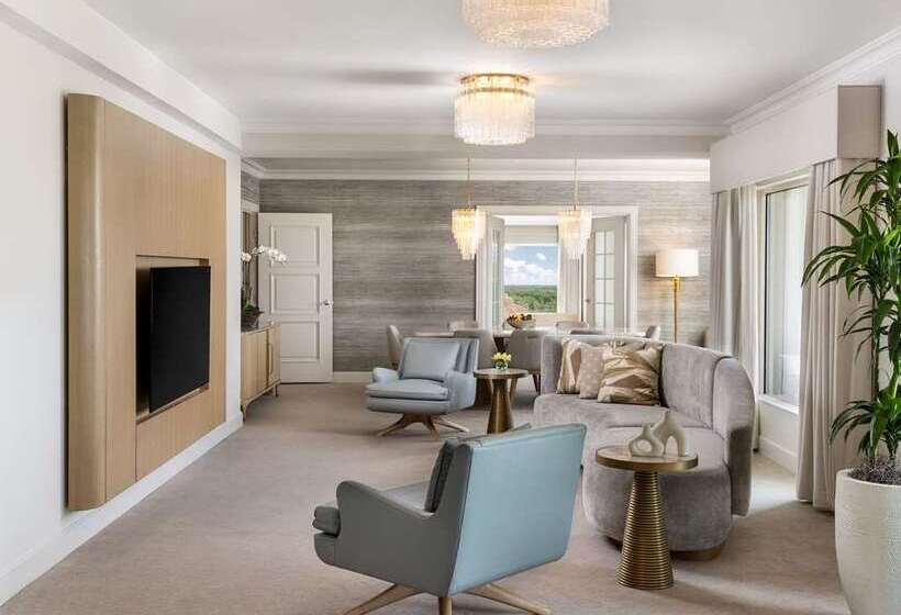 סוויטה, Hilton Lacleamy