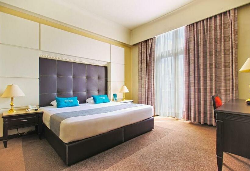 اتاق استاندارد با تخت بزرگ, Imperial Reforma