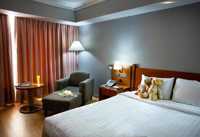 スタンダードルーム, Paragon