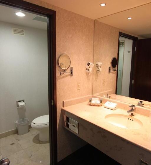 标准间, Quality Inn Monterrey La Fe