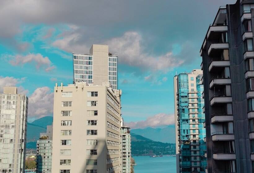 Апартаменты 1 Спальня, Divya Sutra Suites On Robson Downtown Vancouver